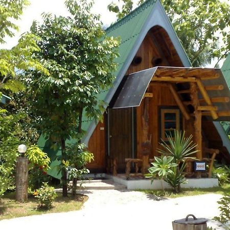 Magmai Hotel And Resort Tak Exterior photo