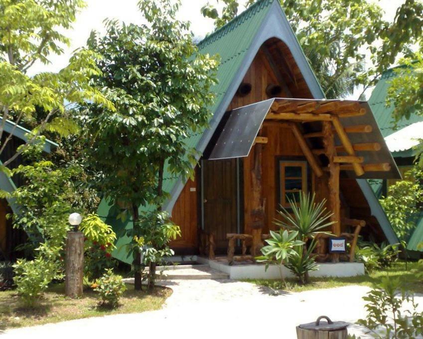 Magmai Hotel And Resort Tak Exterior photo